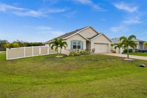 2700 2ND LANE, CAPE CORAL, FL 33991 Sold 05/07/25