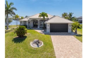 1001 35TH AVENUE, CAPE CORAL, FL 33993 - MLS#MFRC7507976