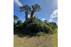 453 LAMPION AVENUE, LEHIGH ACRES, FL 33974 - MLS#MFRC7508023