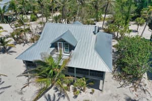 8754 KING STREET, PLACIDA, FL 33946 - MLS#MFRC7508239