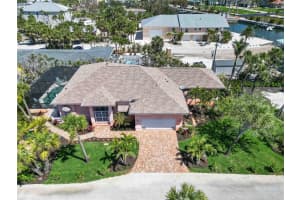 2779 BEACH ROAD, ENGLEWOOD, FL 34223 Sold 07/12/25