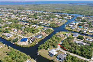 18614 VAN NUYS, PORT CHARLOTTE, FL 33948 Sold 08/27/25