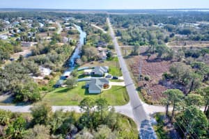 300 LAKE GROVES ROAD, LAKE PLACID, FL 33852 Sold 06/03/25
