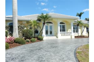15490 Seafoam Cir, PORT CHARLOTTE