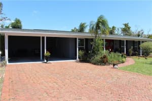 1605 OAKLEY AVENUE, FORT MYERS, FL 33901 - MLS#MFRC7508456