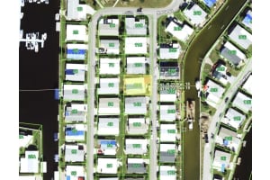 8 EMDEN CIRCLE, PUNTA GORDA, FL 33950 - MLS#MFRC7508483