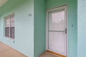 19375 WATER OAK DRIVE, PORT CHARLOTTE, FL 33948 Sold 07/26/25