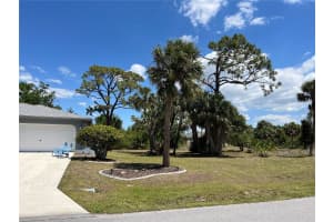 15184 BUSWELL AVENUE, PORT CHARLOTTE, FL 33953 Sold 05/15/25