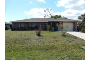 582 Reading St Nw, PORT CHARLOTTE
