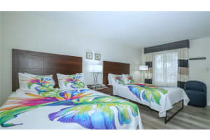 7150 TAMIAMI TRAIL, SARASOTA, FL 34243 - MLS#MFRC7508676
