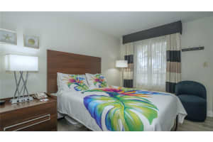 7150 TAMIAMI TRAIL, SARASOTA, FL 34243 - MLS#MFRC7508676