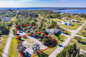 4262 SOUTHLAND AVENUE, PORT CHARLOTTE, FL 33953 - MLS#MFRC7508731
