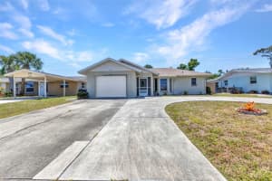 428 BRIARWOOD ROAD, VENICE, FL 34293 - MLS#MFRC7508788