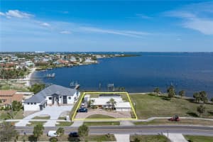 4450 HARBOR BOULEVARD, PORT CHARLOTTE, FL 33952 Sold 05/29/25
