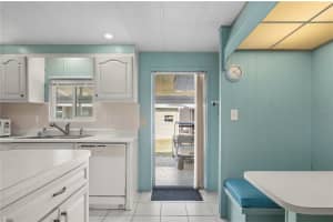 1000 KINGS HIGHWAY, PUNTA GORDA, FL 33980 Sold 06/12/25