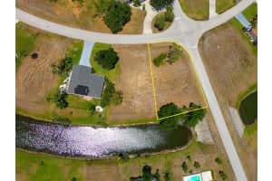 133 FAIRWAY ROAD, ROTONDA WEST, FL 33947 - MLS#MFRC7509174