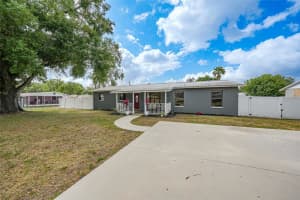 1741 Ne Trisha Dr, ARCADIA