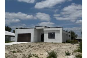 313 9TH STREET, CAPE CORAL, FL 33909 - MLS#MFRC7509311