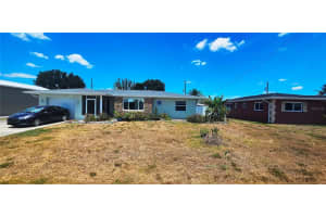 570 Mimosa Ave Nw, PORT CHARLOTTE