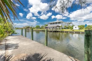 15374 ARON CIRCLE, PORT CHARLOTTE, FL 33981 Sold 05/21/25