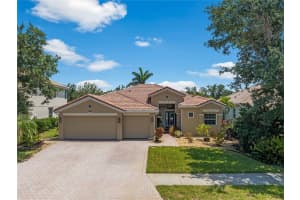11982 GRANITE WOODS LOOP, VENICE, FL 34292 - MLS#MFRC7509673