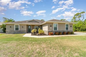 2707 Auburn Blvd, PORT CHARLOTTE