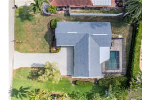 5240 FAIRFIELD DRIVE, FORT MYERS, FL 33919 Sold 08/07/25