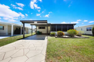 2100 KINGS HIGHWAY, PORT CHARLOTTE, FL 33980 Sold 02/12/26