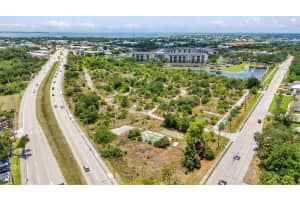 4135 KINGS HWY, PUNTA GORDA, FL 33980 - MLS#MFRC7510108