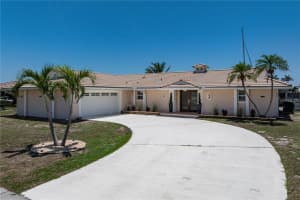 259 Fields Ter, PORT CHARLOTTE