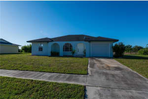 2271 Alton Rd, PORT CHARLOTTE