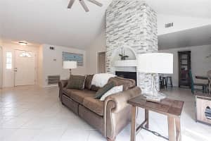 10289 60TH CIRCLE, PINELLAS PARK, FL 33782 Sold 08/29/25