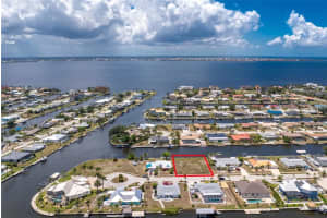 275 STEBBINS TERRACE, PORT CHARLOTTE, FL 33952 - MLS#MFRC7510259