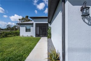 816 BELL BOULEVARD, LEHIGH ACRES, FL 33974 - MLS#MFRC7510393