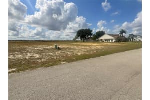 547 SUNSET POINTE DRIVE, LAKE PLACID, FL 33852 - MLS#MFRC7510459