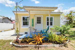 233 N New York Ave, ENGLEWOOD
