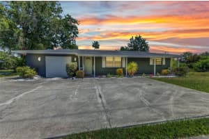 646 AQUI ESTA DRIVE, PUNTA GORDA, FL 33950 Sold 06/11/25