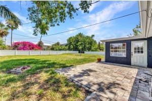 646 AQUI ESTA DRIVE, PUNTA GORDA, FL 33950 Sold 06/11/25