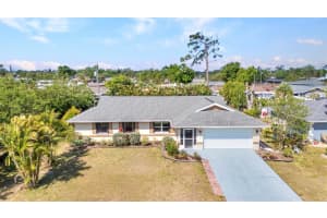 566 READING STREET, PORT CHARLOTTE, FL 33952 Sold 08/18/25