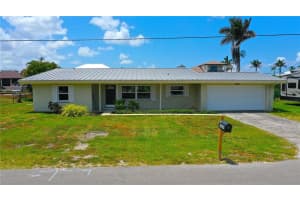 24239 YACHT CLUB BOULEVARD, PUNTA GORDA, FL 33955 - MLS#MFRC7510656