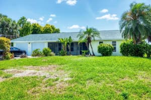 18585 Klingler Cir, PORT CHARLOTTE