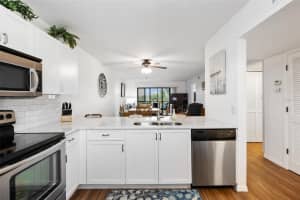 175 KINGS HIGHWAY, PUNTA GORDA, FL 33983 - MLS#MFRC7510920