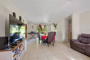 6220 MEADOWVIEW CIRCLE, FORT MYERS, FL 33916 Sold 09/12/25