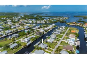 24261 Captain Kidd Blvd, PUNTA GORDA