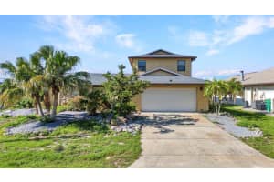 18566 ARAPAHOE CIRCLE, PORT CHARLOTTE, FL 33948 - MLS#MFRC7511047
