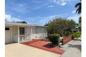 617 OLYMPIA AVENUE, PUNTA GORDA, FL 33950 - MLS#MFRC7511077