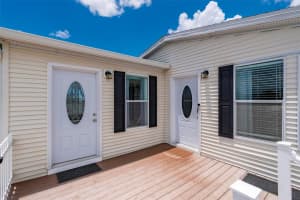 1000 KINGS HIGHWAY, PORT CHARLOTTE, FL 33980 Sold 09/02/25