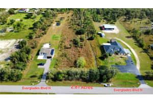 MLS# MFRC7511220, Naples, Florida 34120