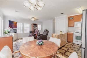 1100 UNIVERSITY PARKWAY, SARASOTA, FL 34234 Sold 09/03/25