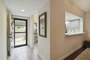 5230 LAKE ARROWHEAD TRAIL, SARASOTA, FL 34231 Sold 08/25/25